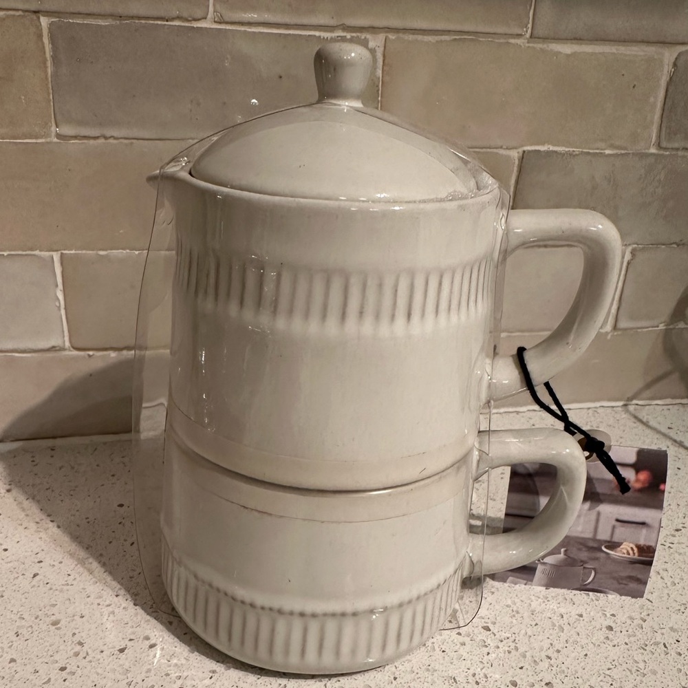 Hearth and Hand coffee pot and mug